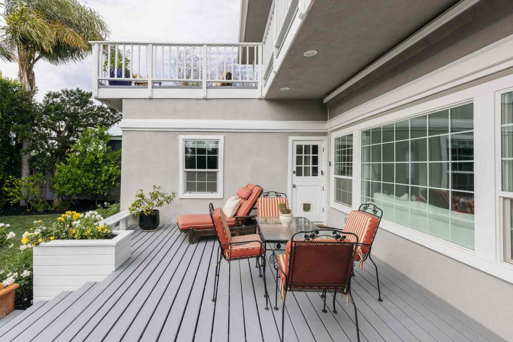 home outdoor deck