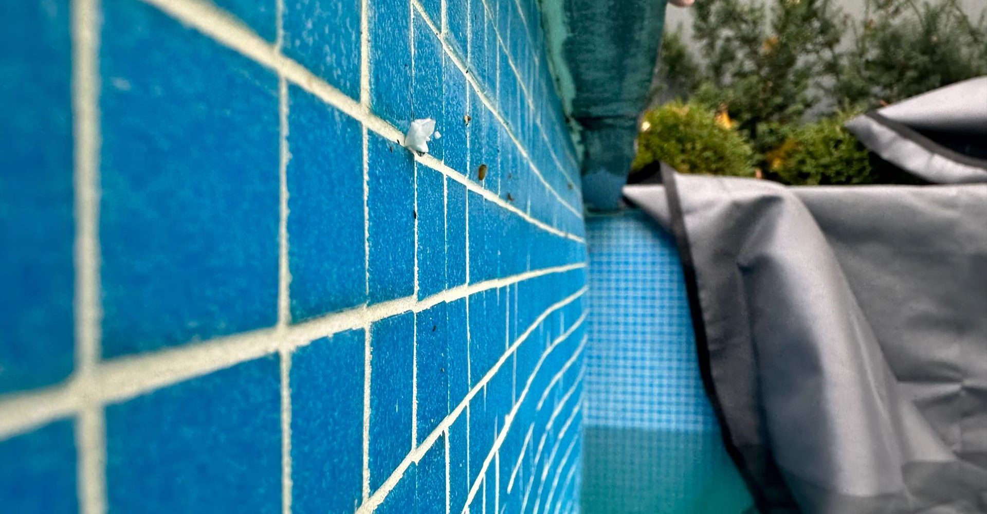 Common Problems with Fiberglass Pools and Solutions to Them