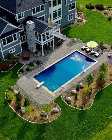 Transforming Your Backyard into an Oasis: Creative Ideas for Decorative Swimming Pools